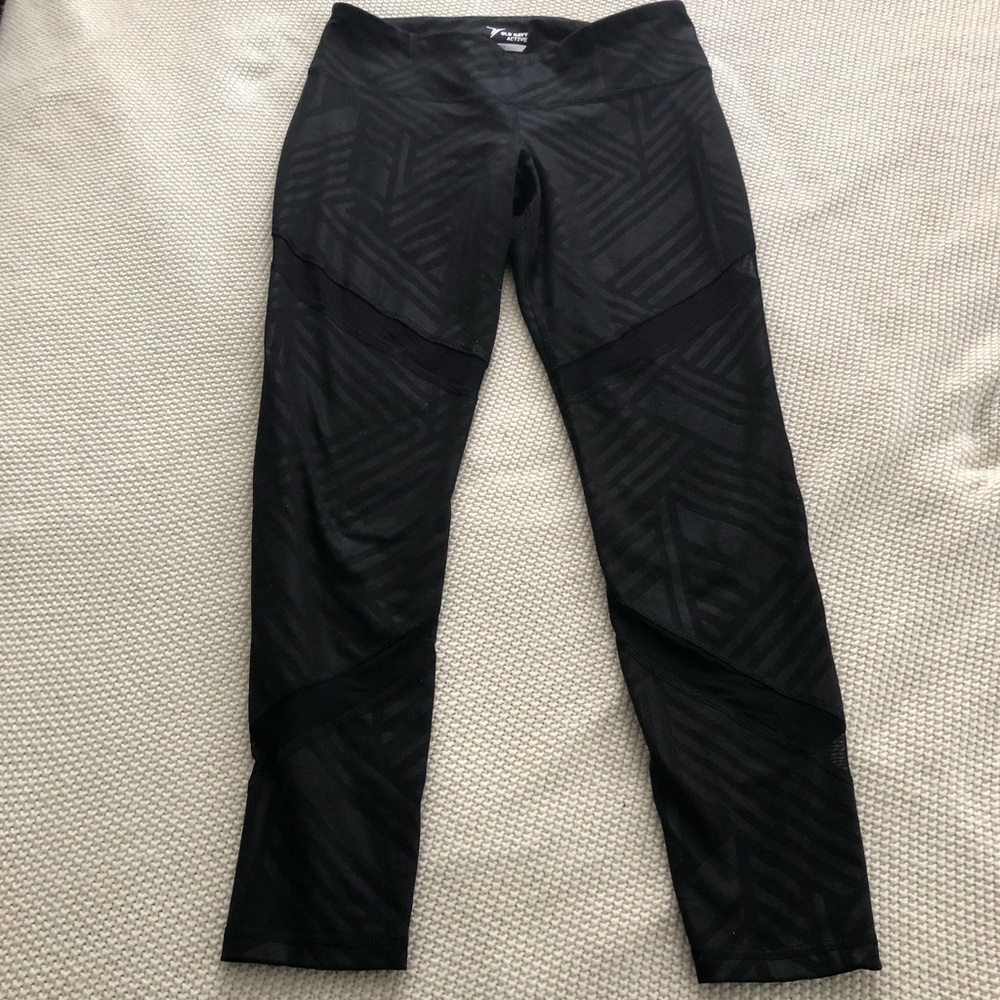 Old Navy Active Go Dry Workout Leggings